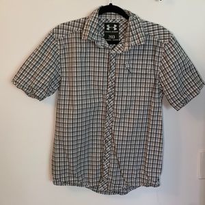 TWO UNDER ARMOUR BUTTON UP SHIRTS! Size medium Great shape